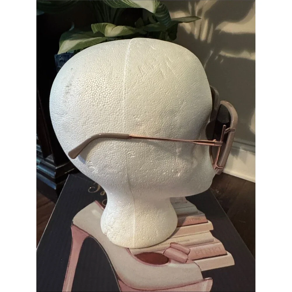 Women's Oversized Square Sunglasses in Taupe